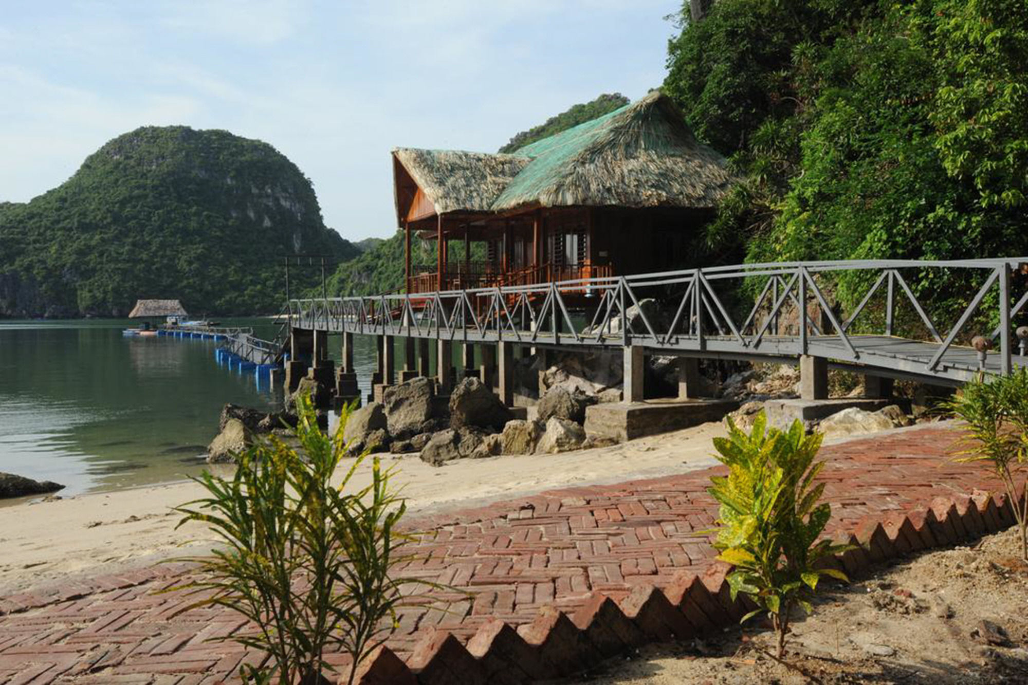 Cat Ba Sandy Beach Resort Dong Khe Sau Eksteriør billede